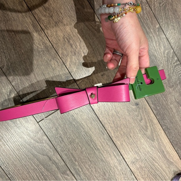 kate spade leathet belt - Picture 2 of 3